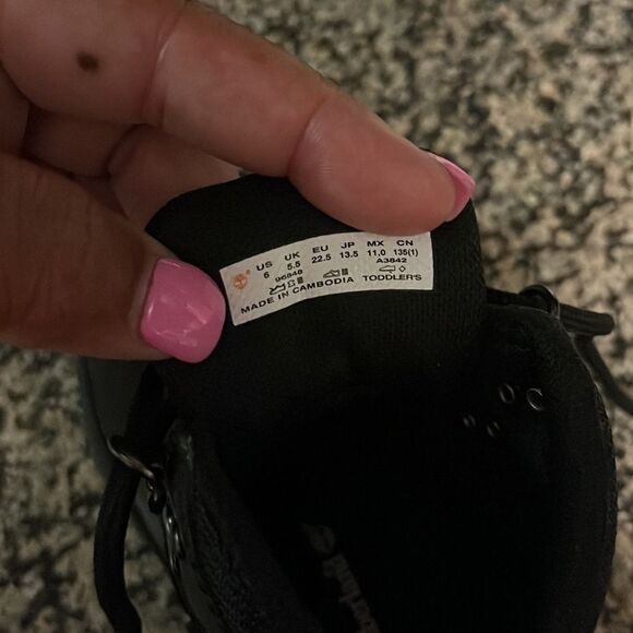 Timberland Kids Black Boots - Picture 6 of 6